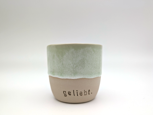 Tasse WortMOMENT "geliebt.", grün